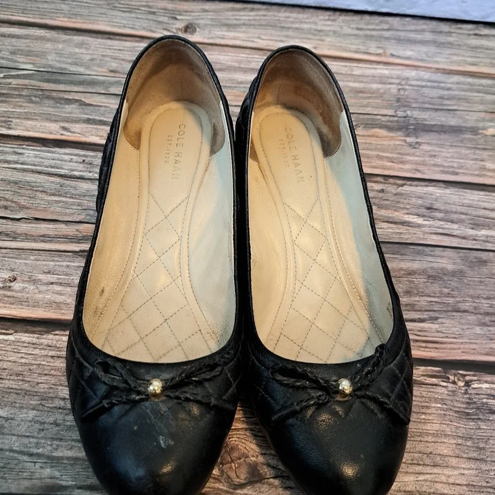 Cole Haan Black Quilted Leather Wedge Heels Braided Bow WOMens 8.5B